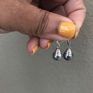 Black Pearl - Drop earrings